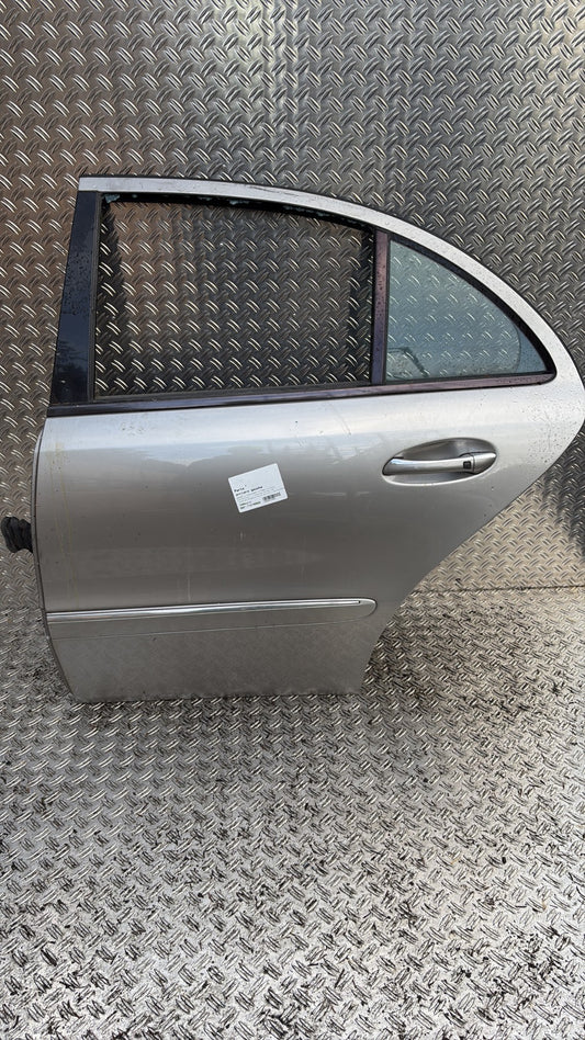 Porte arriere gauche - MERCEDES CLASSE E 211 PHASE 1 2004.0