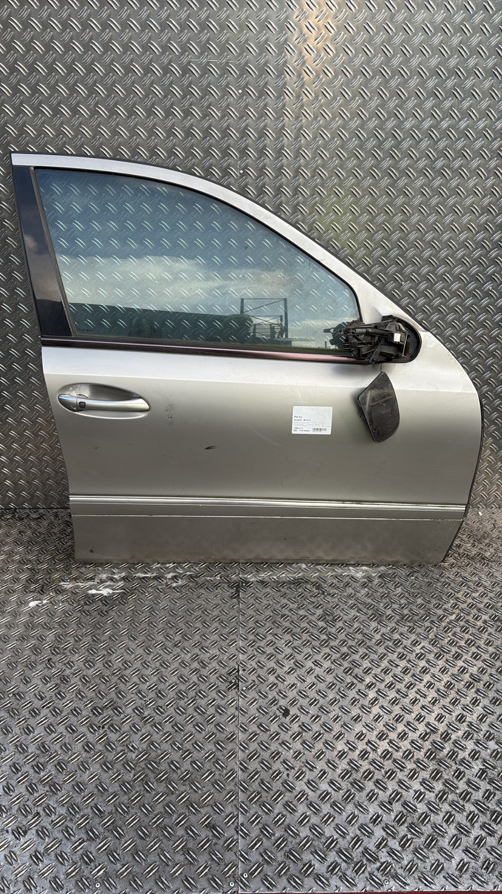 Porte avant droit - MERCEDES CLASSE E 211 PHASE 1 2004.0