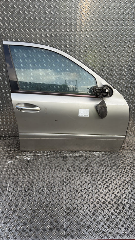 Porte avant droit - MERCEDES CLASSE E 211 PHASE 1 2004.0