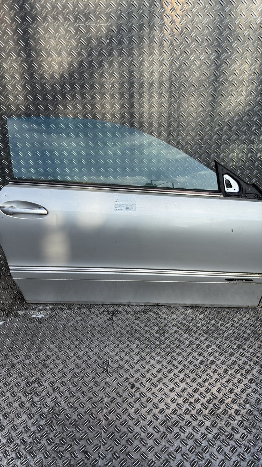 Porte avant droit - MERCEDES CLASSE CLK 209 COUPE 2002.0