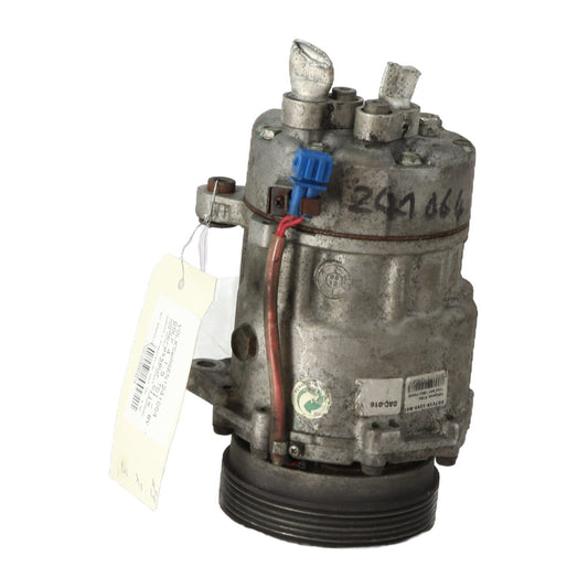 Compresseur clim - VOLKSWAGEN GOLF 4 (2000)