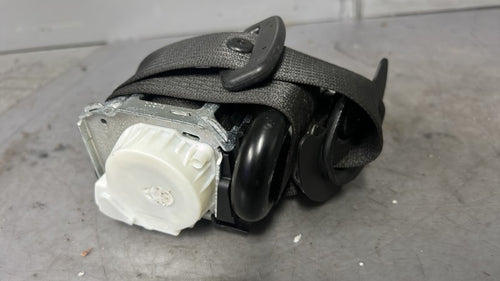 Ceinture avant droit
