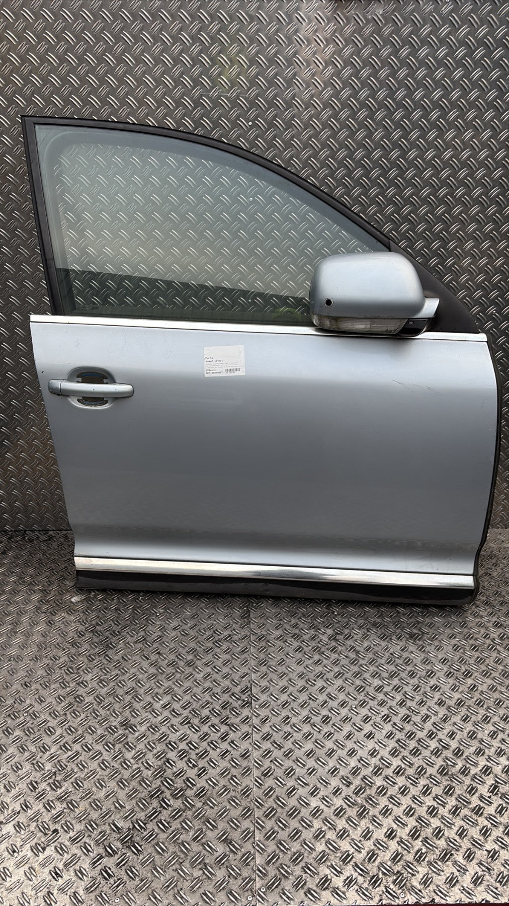Porte avant droit - VOLKSWAGEN TOUAREG 1 PHASE 1 2004.0