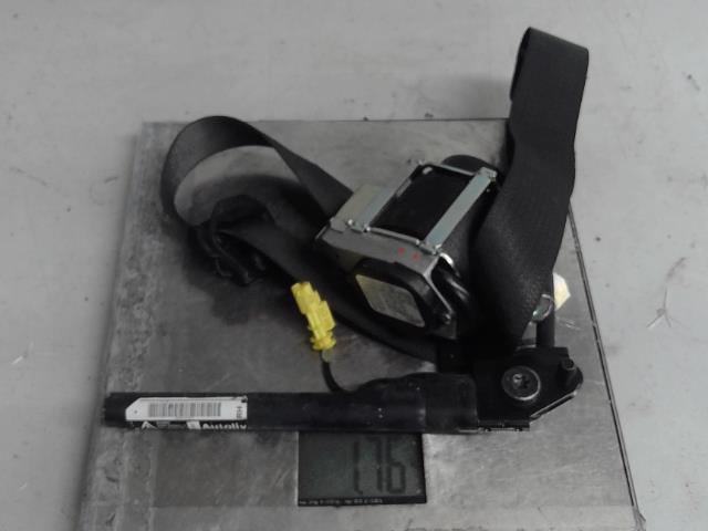 Ceinture avant droit