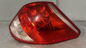 Feu arriere principal droit (feux) - TOYOTA RAV4 3 PHASE 1