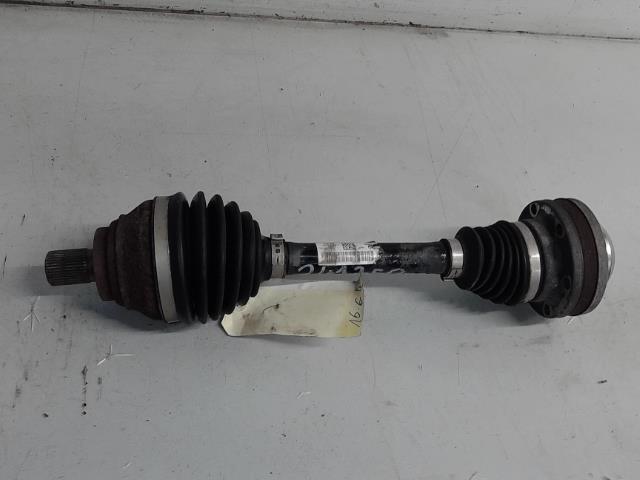 Cardan gauche (transmission)
