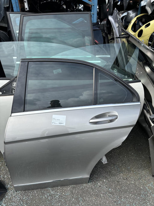 Porte arriere gauche