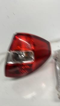 Feu arriere principal droit (feux) - RENAULT KOLEOS 1 PHASE 1