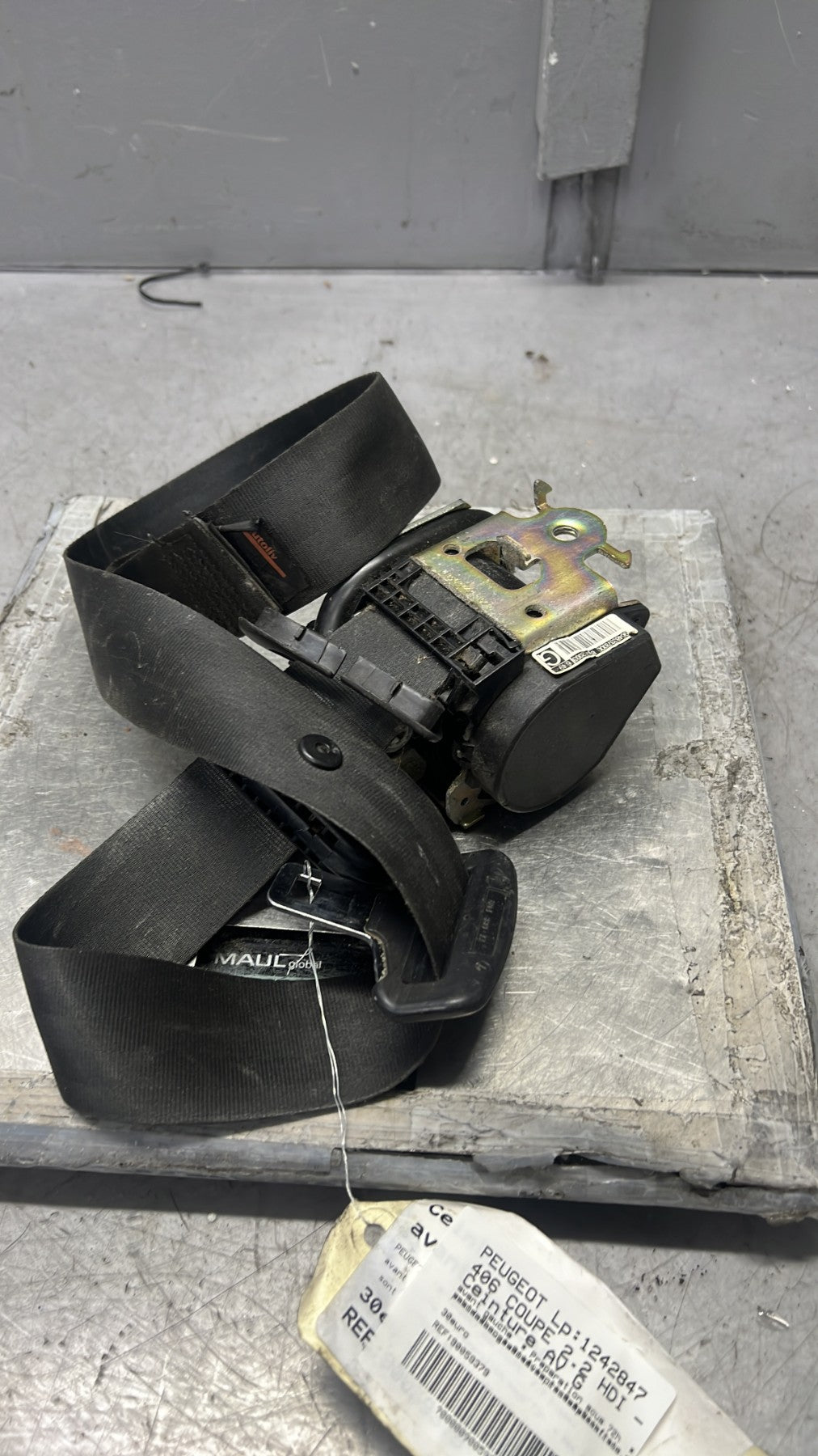 Ceinture avant gauche