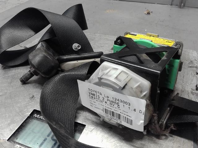 Ceinture avant gauche