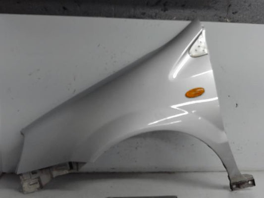 Aile avant gauche - NISSAN ALMERA TINO PHASE 2 (2003)