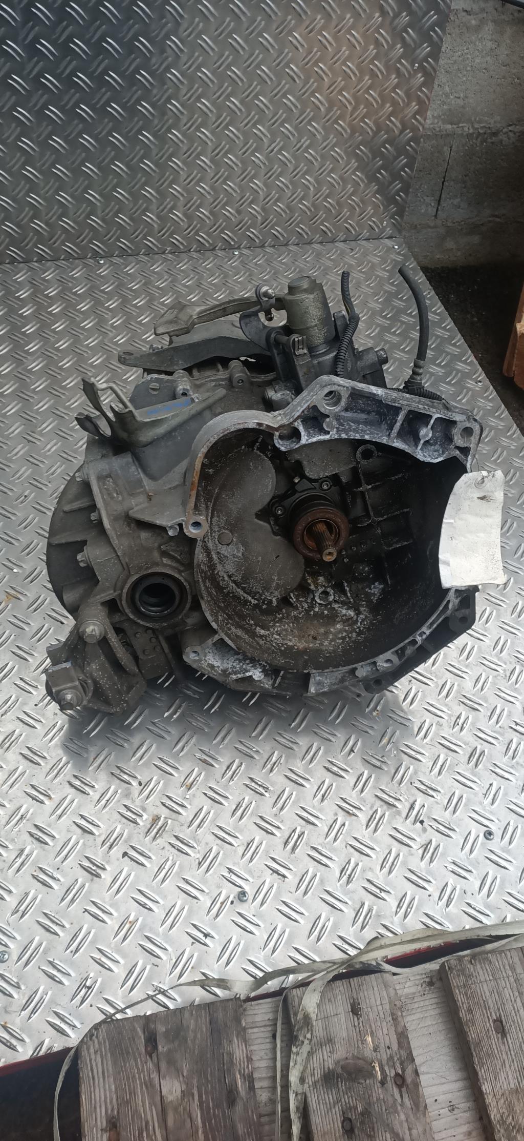 Boite de vitesses - OPEL CORSA D PHASE 1 2007.0