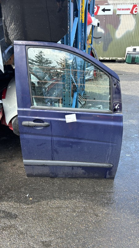 Porte avant droit