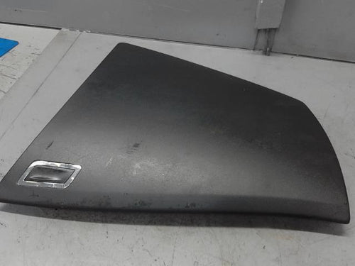 Couvercle de boite à gants droit