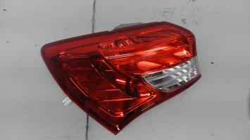 Feu arriere principal gauche (feux) - HYUNDAI IX 20 PHASE 2