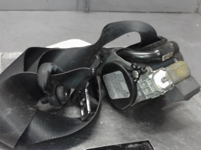 Ceinture avant gauche