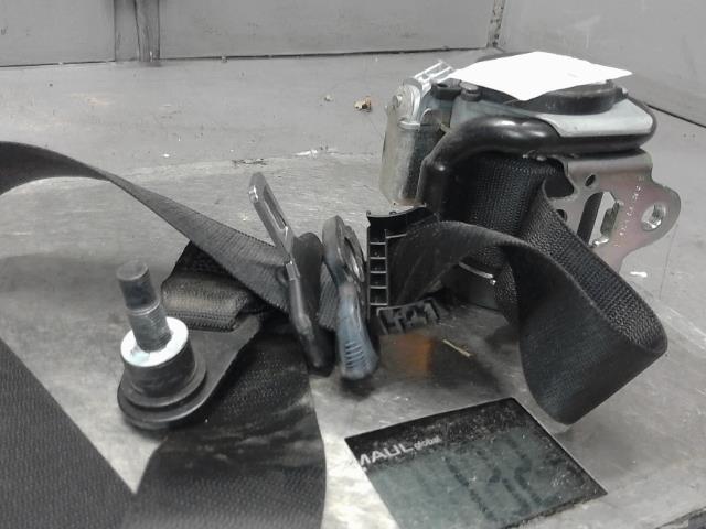 Ceinture avant gauche
