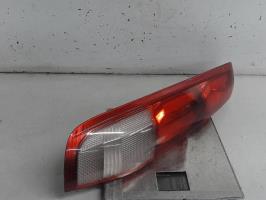 Feu arriere principal gauche (feux) - NISSAN X-TRAIL 1 PHASE 2