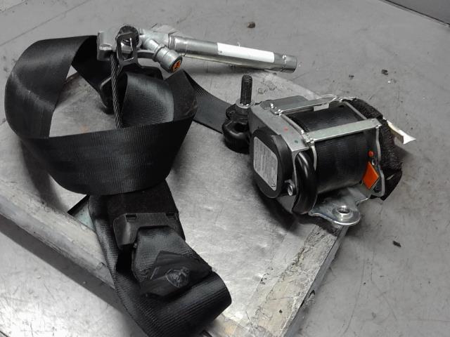 Ceinture avant droit