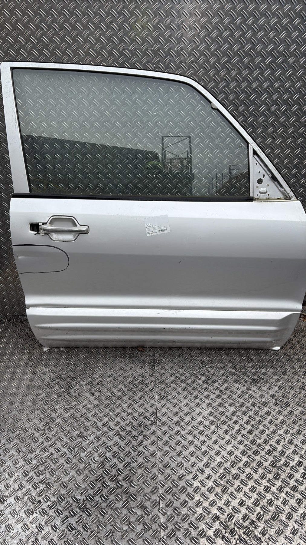 Porte avant droit - MITSUBISHI PAJERO 3 PHASE 1 2000.0