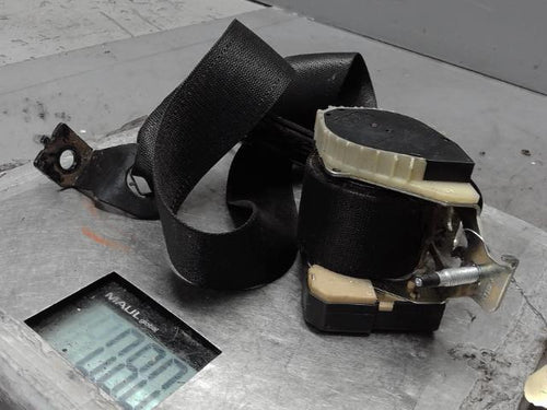 Ceinture avant gauche