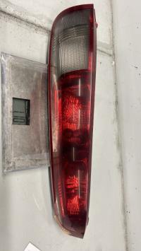 Feu arriere principal droit (feux) - NISSAN X-TRAIL 1 PHASE 1