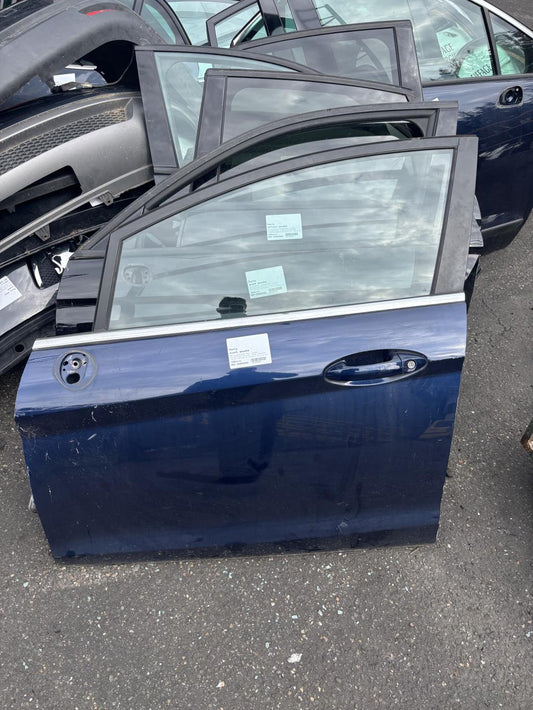 Porte avant gauche - FORD FIESTA 6 PHASE 1 2011.0