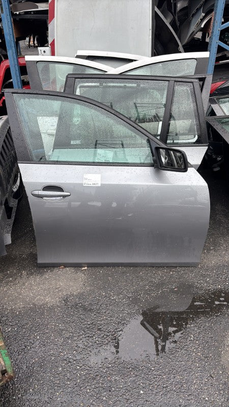 Porte avant droit - BMW SERIE 5 E61 TOURING PHASE 1 BREAK 2005.0