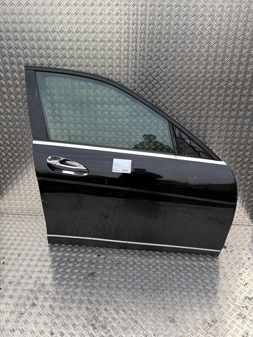 Porte avant droit - MERCEDES CLASSE C 204 PHASE 1 2008.0