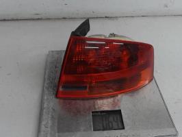 Feu arriere principal droit (feux) - AUDI A4 2 PHASE 1
