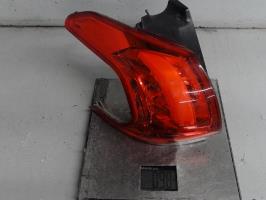 Feu arriere principal gauche (feux) - PEUGEOT 2008 1 PHASE 1