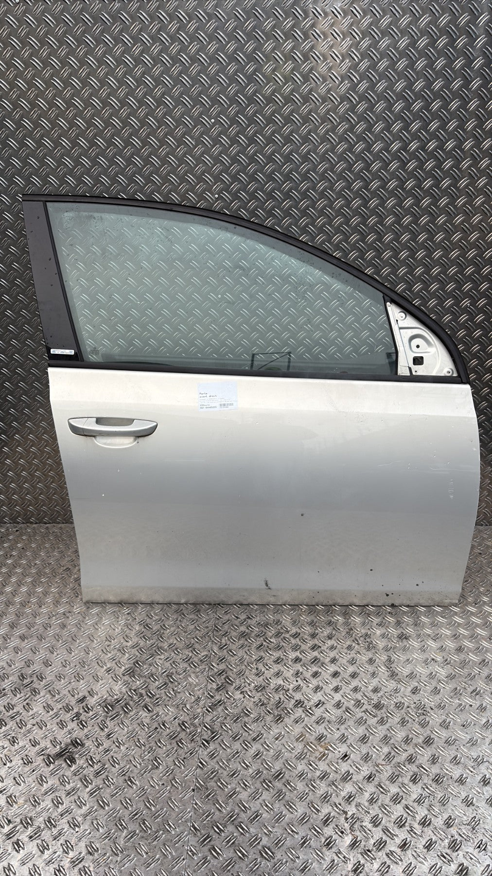 Porte avant droit