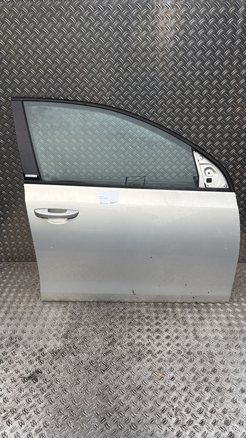 Porte avant droit