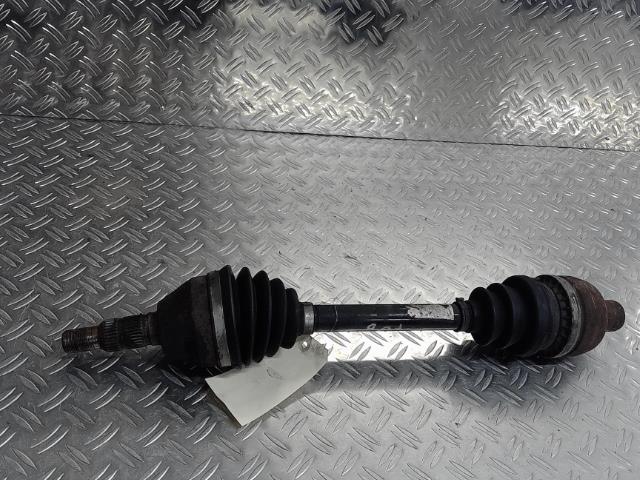 Cardan gauche (transmission)