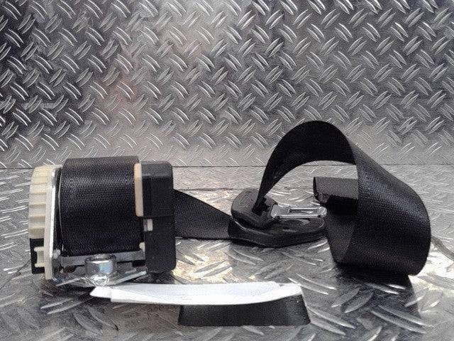 Ceinture avant droit