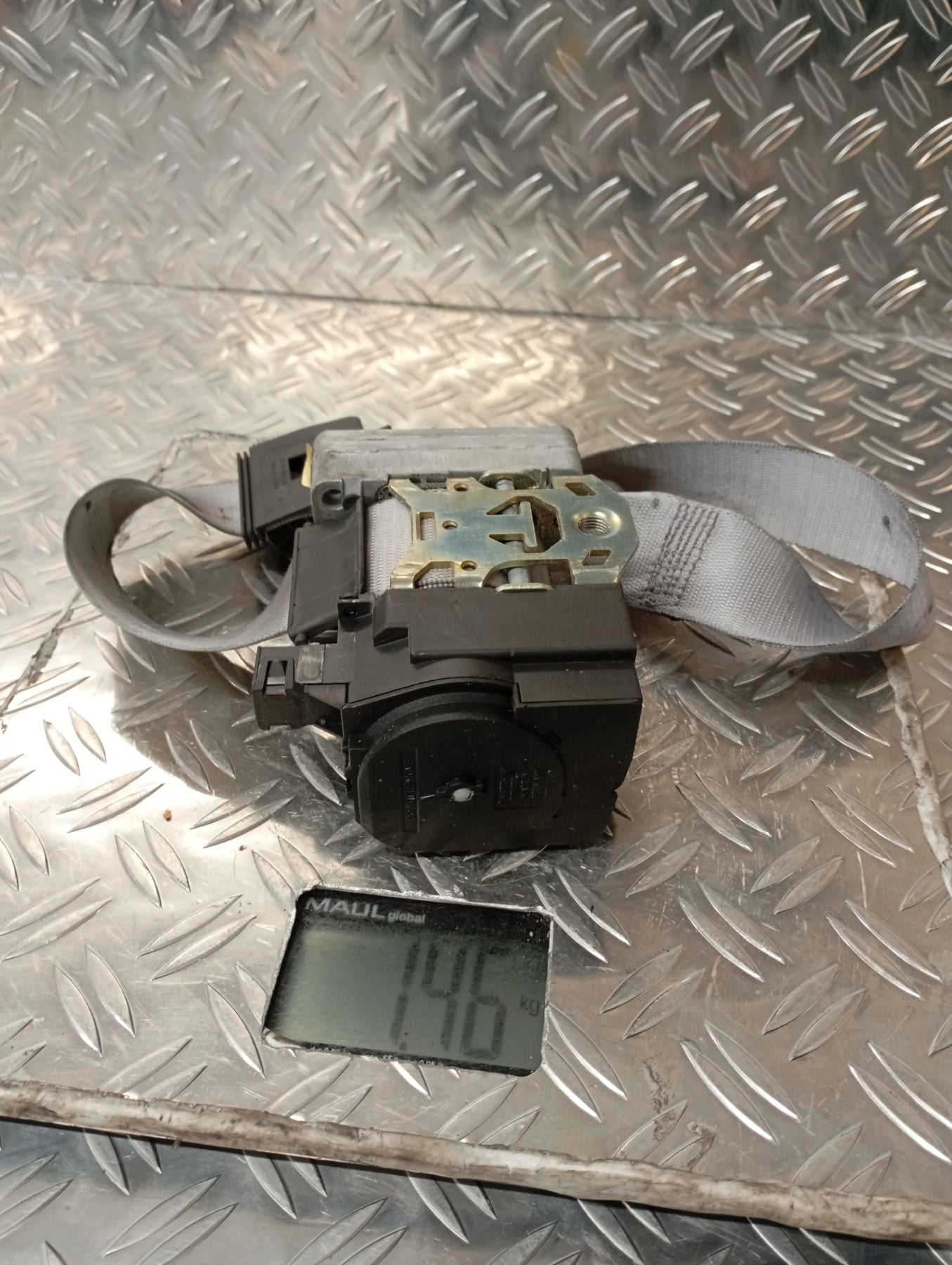 Ceinture avant droit