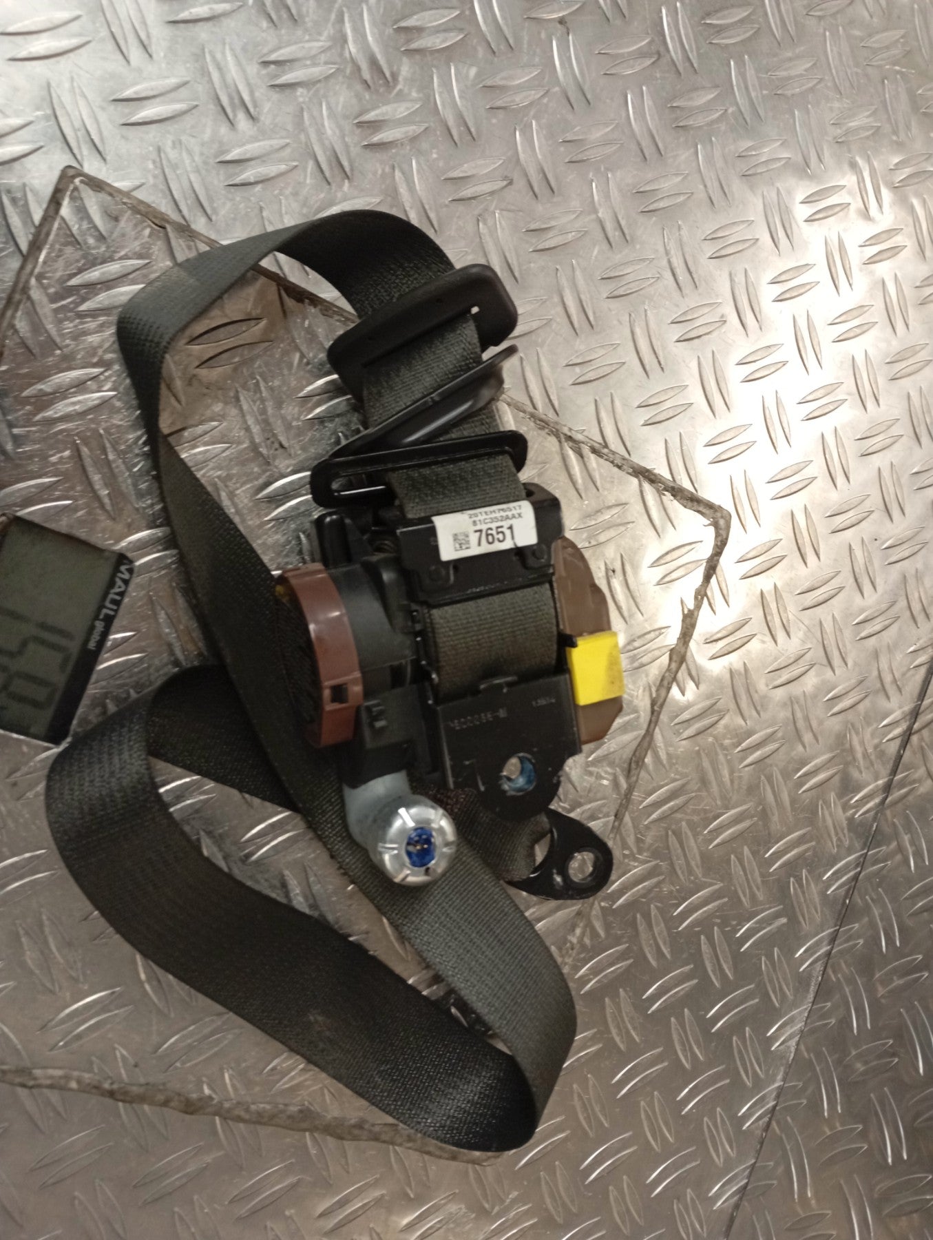 Ceinture avant droit