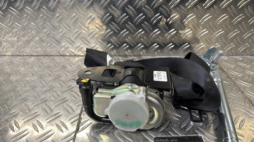 Ceinture avant gauche