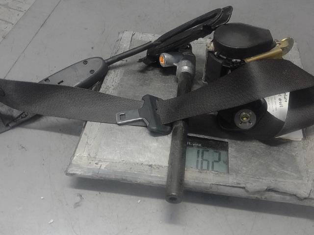 Ceinture avant droit