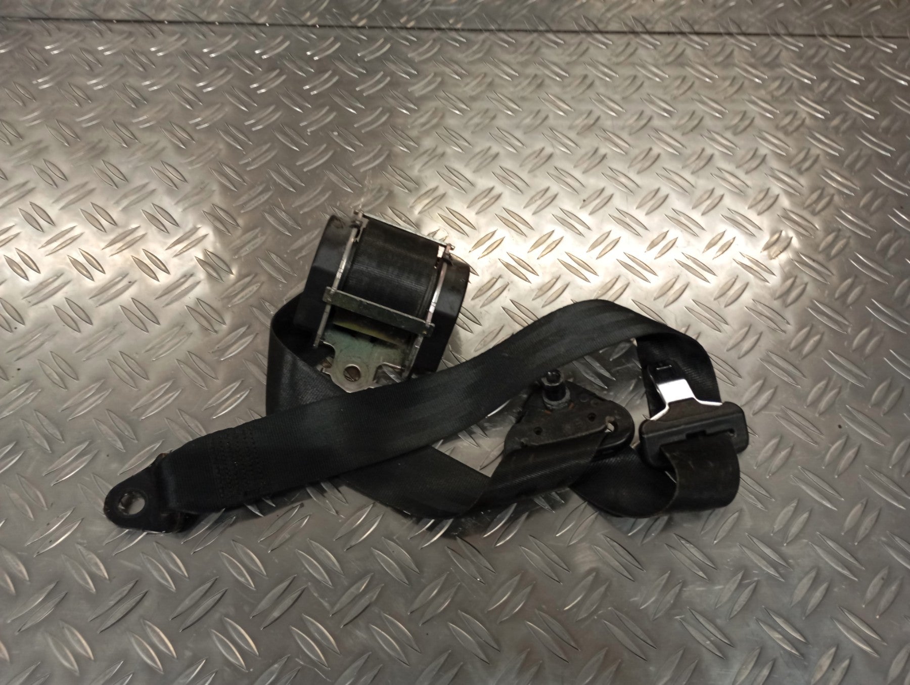 Ceinture avant gauche