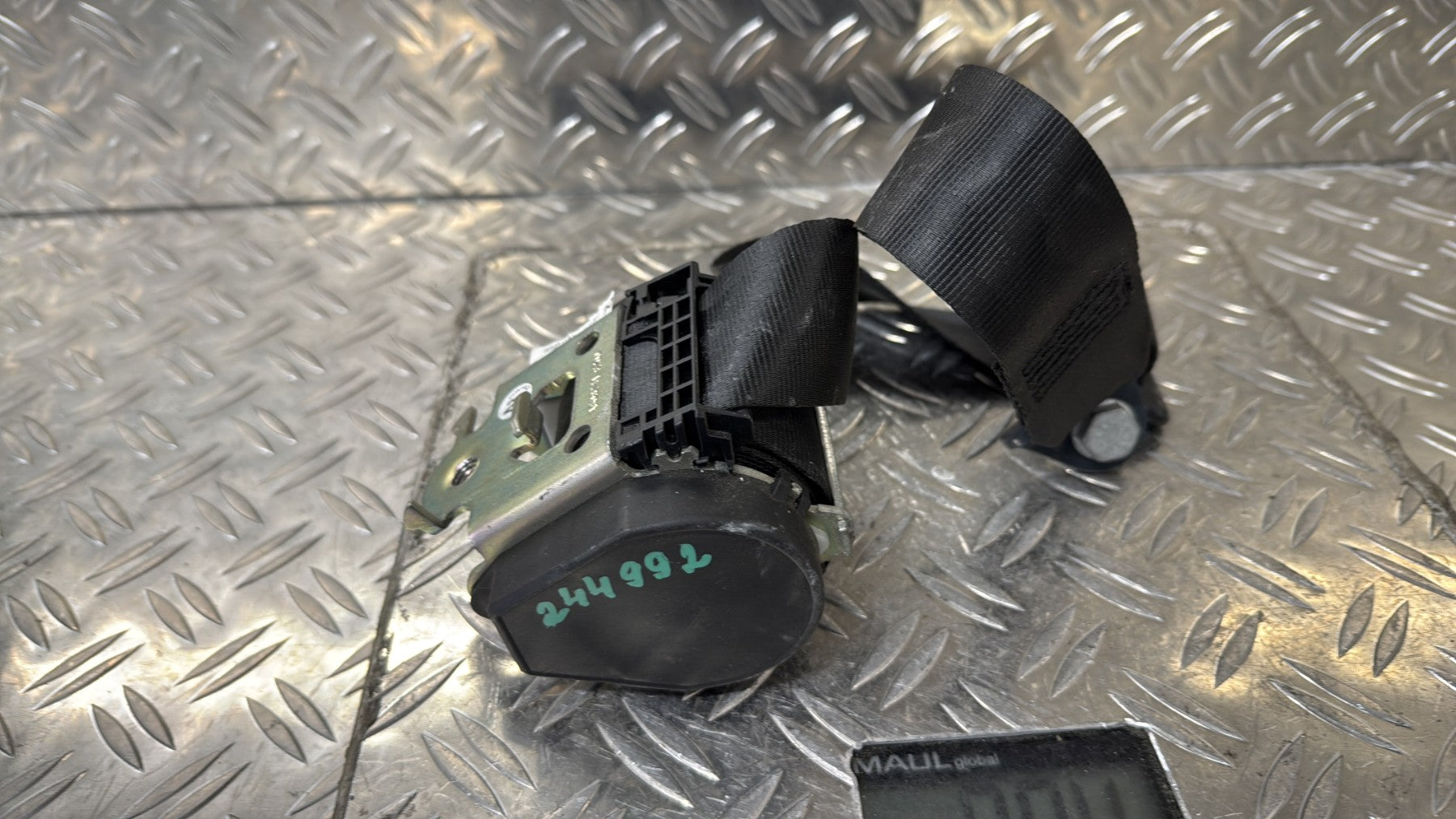 Ceinture arriere droit