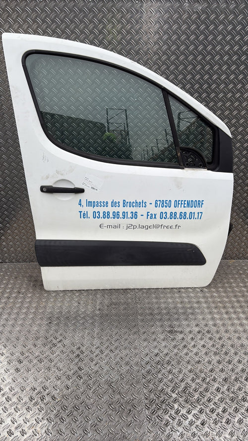 Porte avant droit