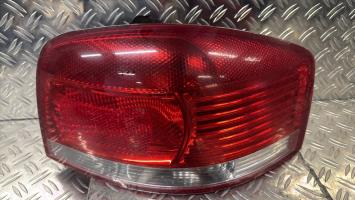 Feu arriere principal droit (feux) - AUDI A3 2 PHASE 1