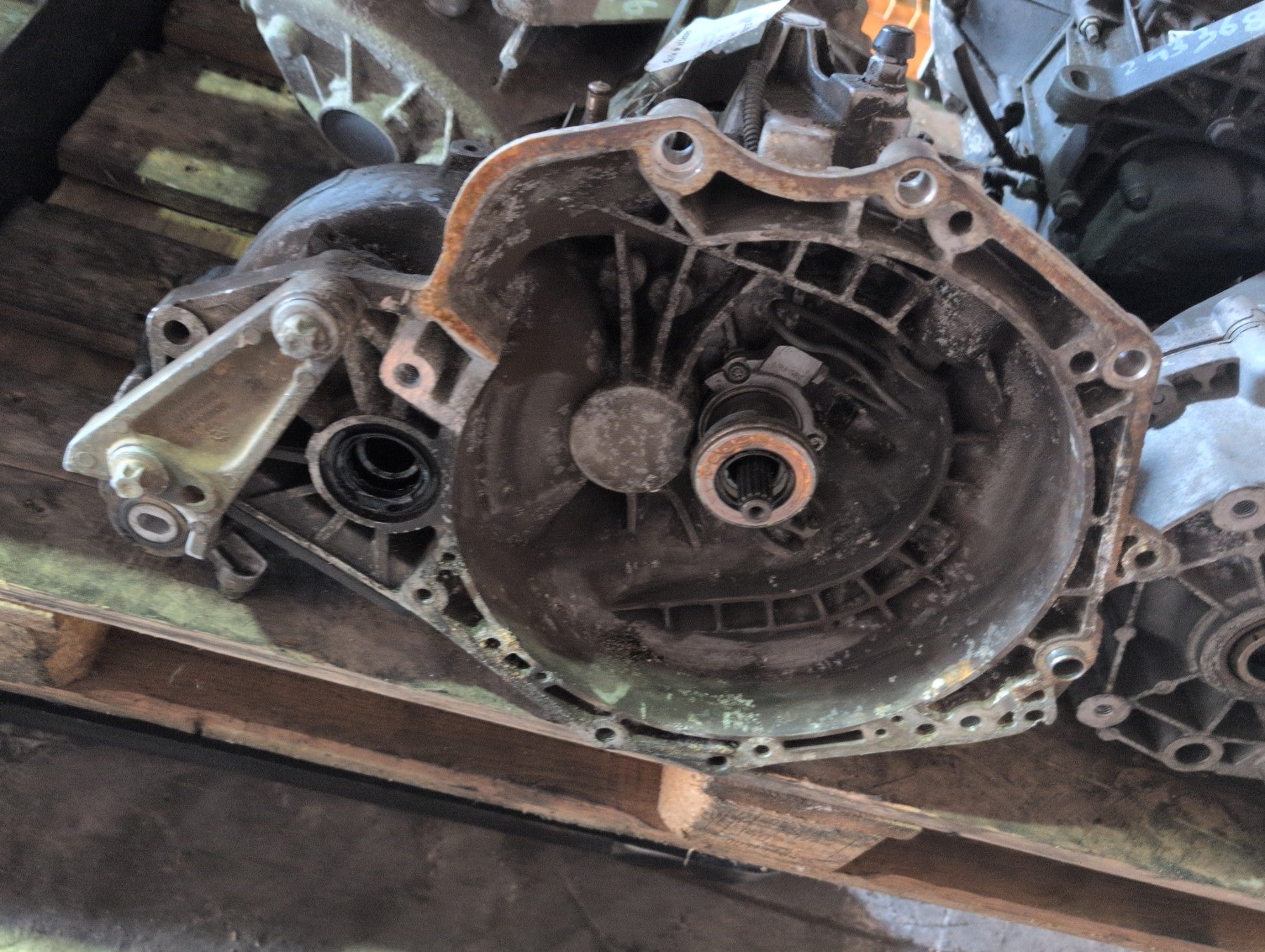 Boite de vitesses - OPEL CORSA D PHASE 2 2013.0