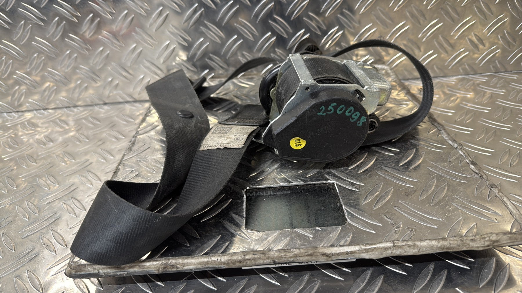 Ceinture avant gauche