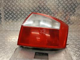 Feu arriere principal droit (feux) - AUDI A4 2 PHASE 1