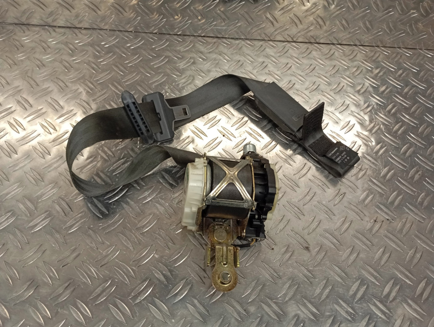 Ceinture avant droit