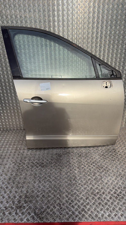 Porte avant droit - RENAULT SCENIC 3 PHASE 1 2010.0
