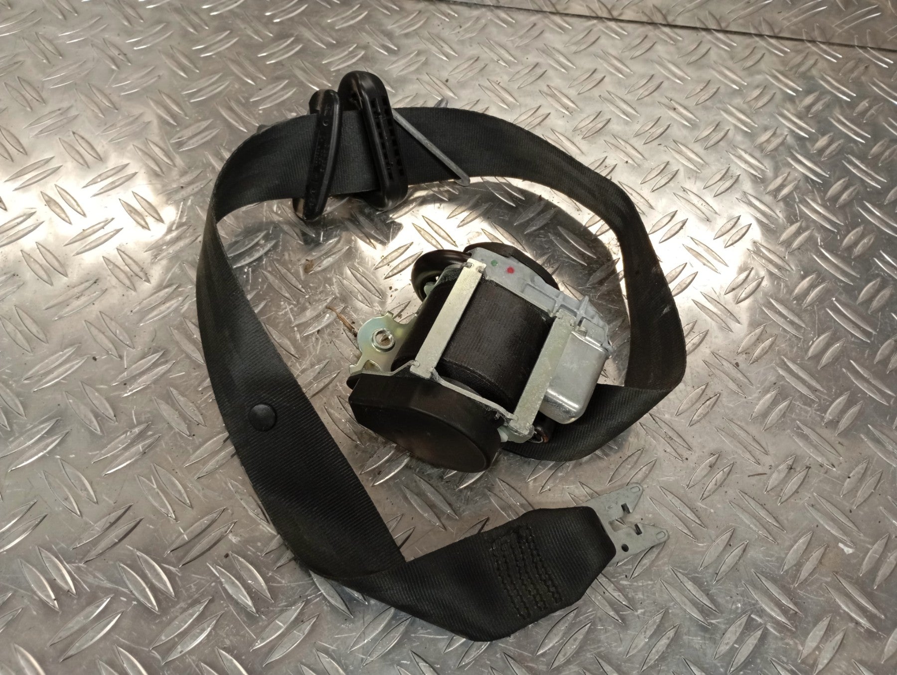 Ceinture avant droit