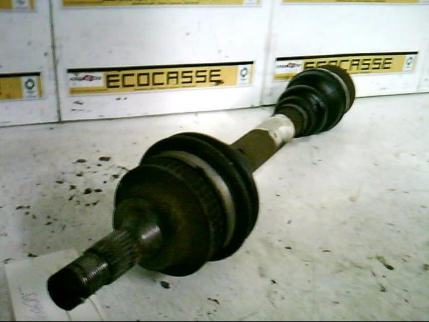 Cardan gauche (transmission)